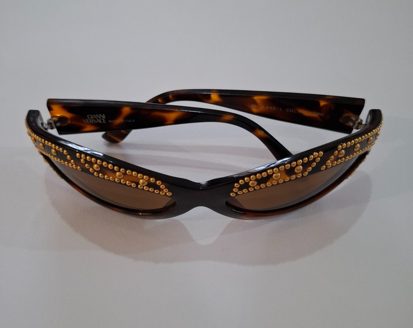 Vintage Y2K Gianni Versace 440/L 649NDRH Unisex Brown Tortoise Shell Sunglasses