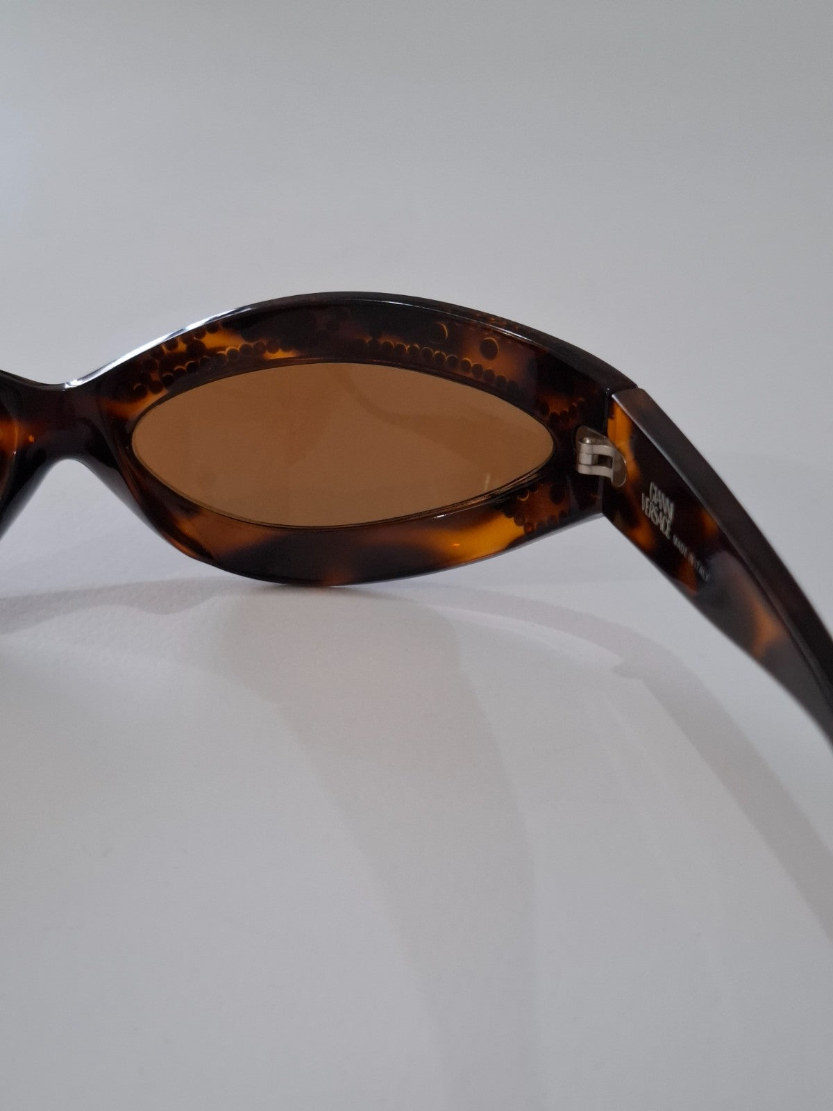 Vintage Y2K Gianni Versace 440/L 649NDRH Unisex Brown Tortoise Shell Sunglasses