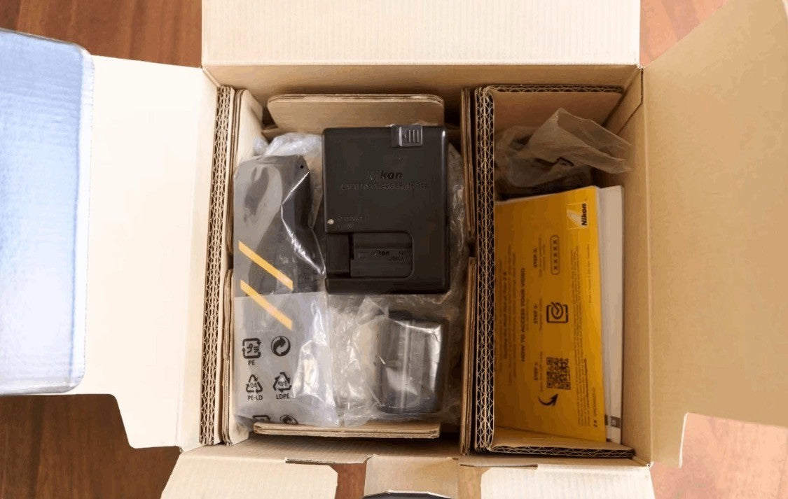 Nikon Z 8 45.7P Full Frame Mirrorless Camera with 3 Lenses