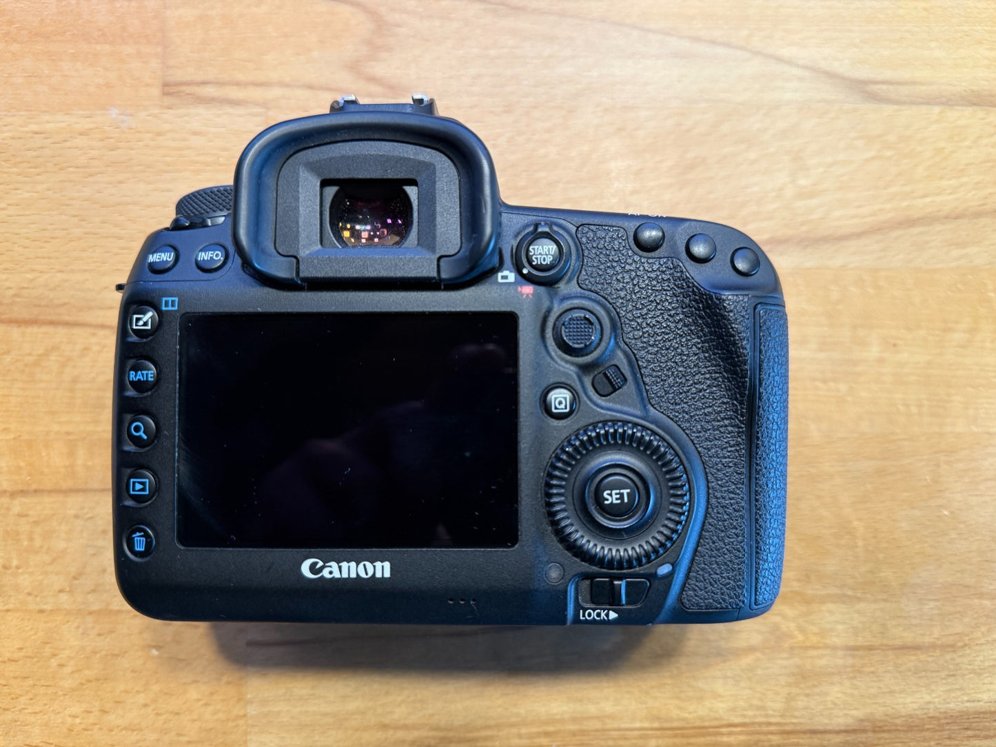 Canon EOS 5D Mark IV Body *Excellent Condition*