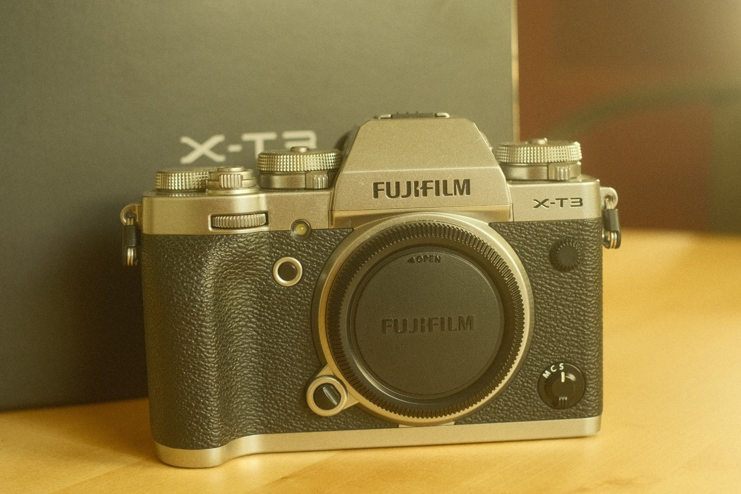 Silver Fujifilm X-T3 Bundle! Camera, SmallRig, Batteries, Straps, Lens Adapters