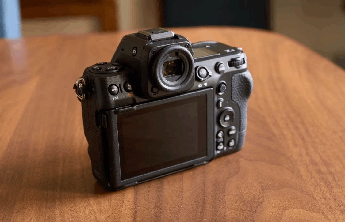 Nikon Z 8 45.7P Full Frame Mirrorless Camera with 3 Lenses