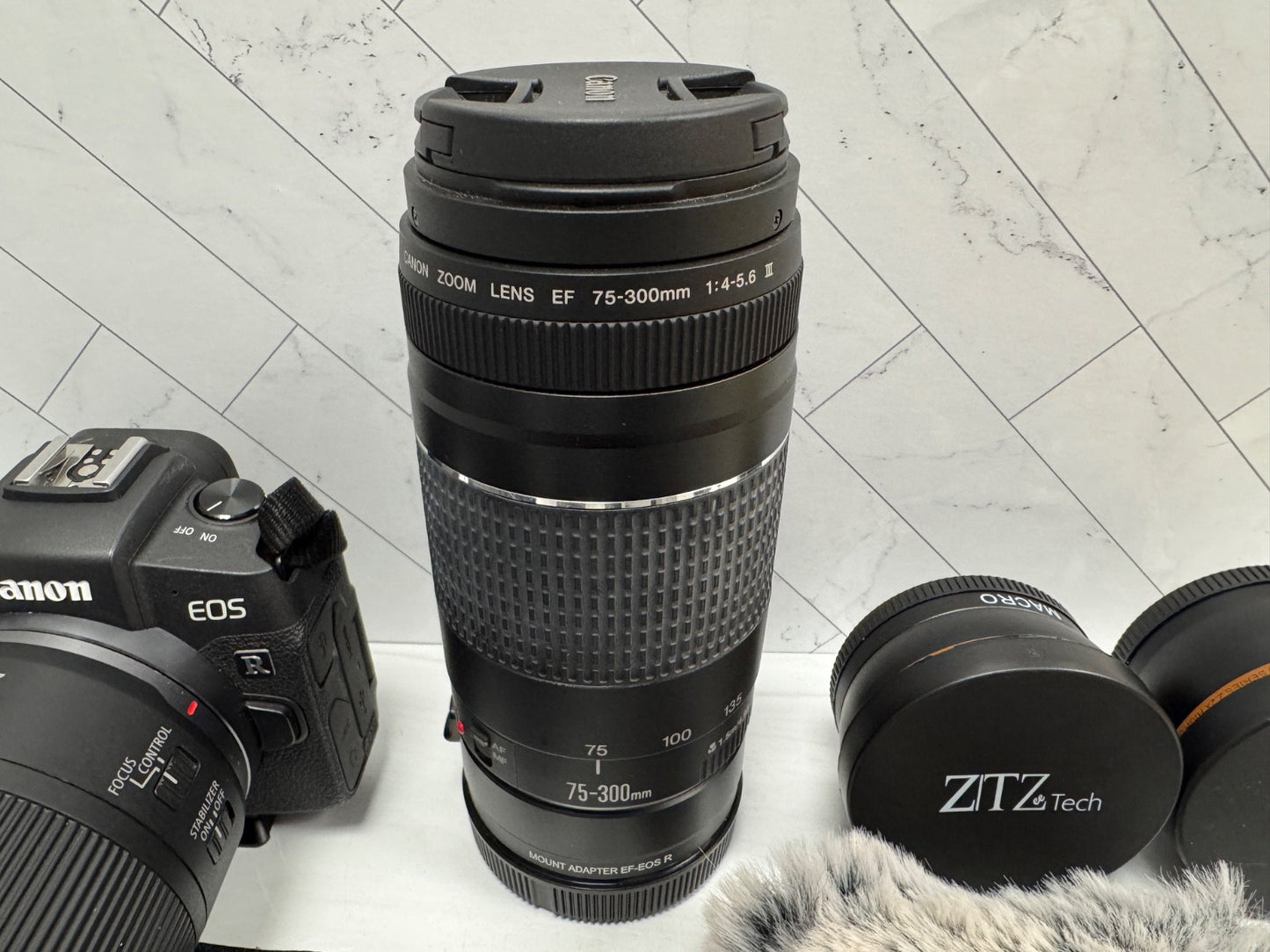 Canon EOS RP Camera Black w/ RF 24-105mm F4-7.1 IS STM Mirrorless Digital Camera