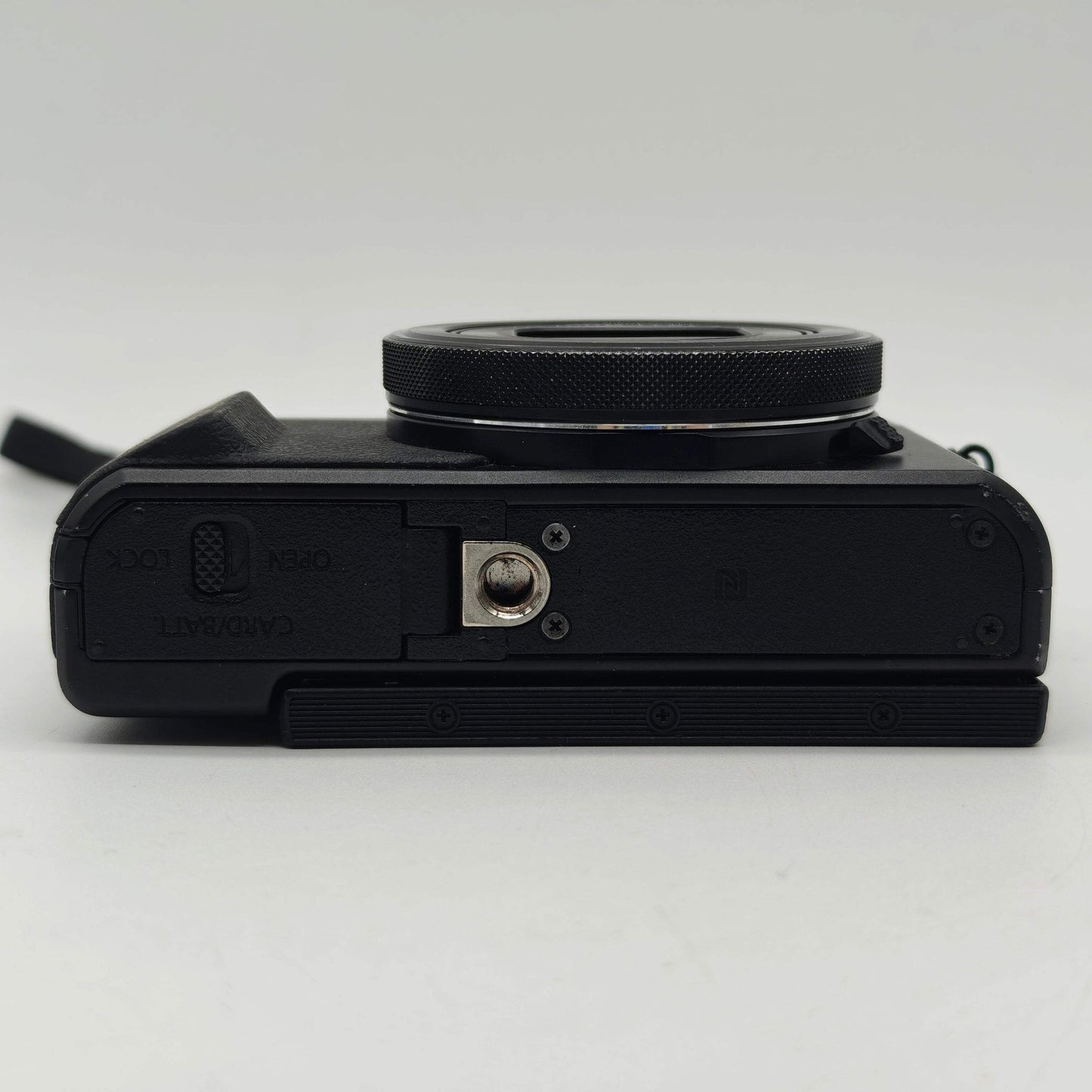 Canon PowerShot G7 X Mark II 20.1MP Digital Point-And-Shoot Camera