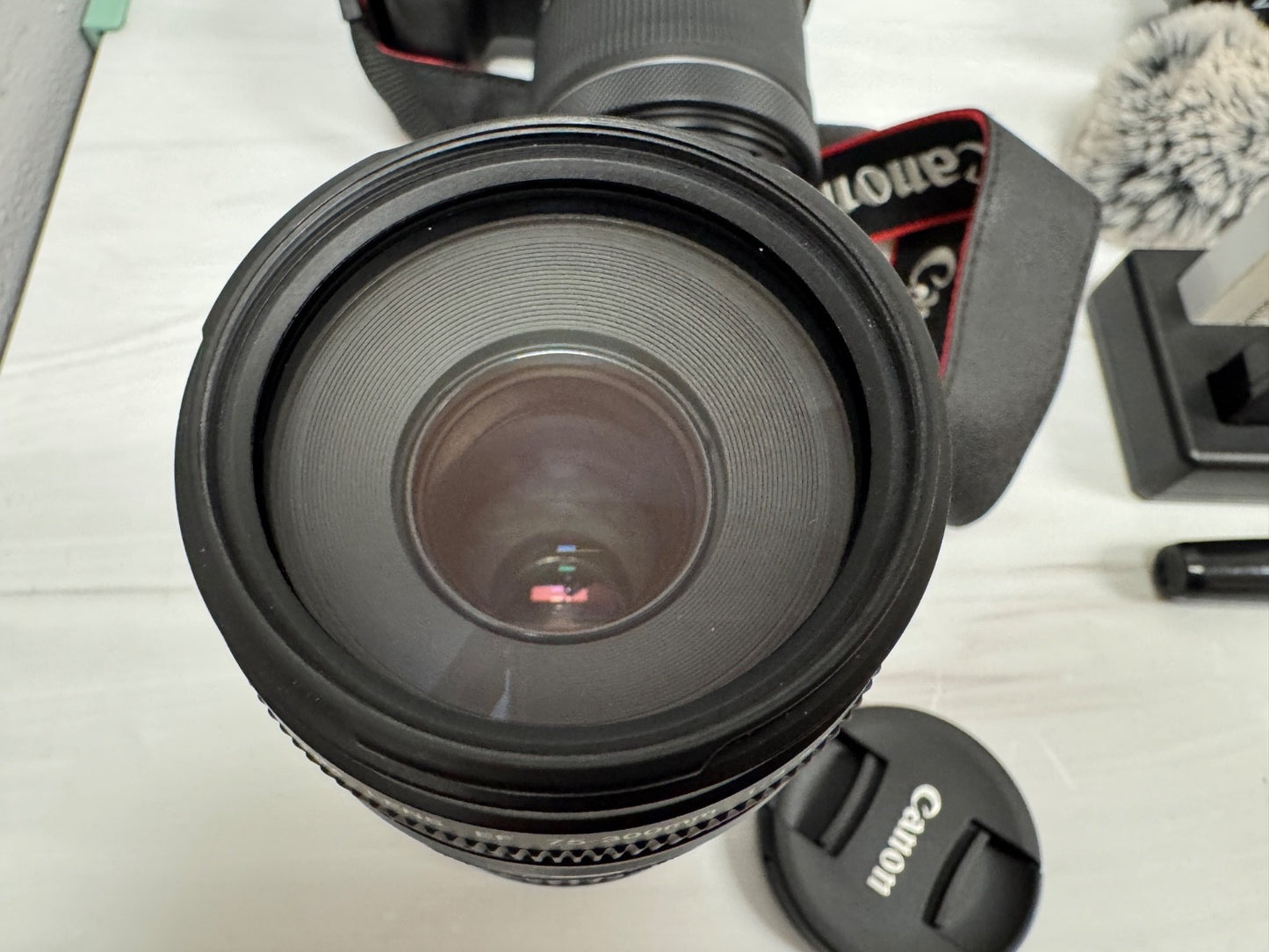 Canon EOS RP Camera Black w/ RF 24-105mm F4-7.1 IS STM Mirrorless Digital Camera