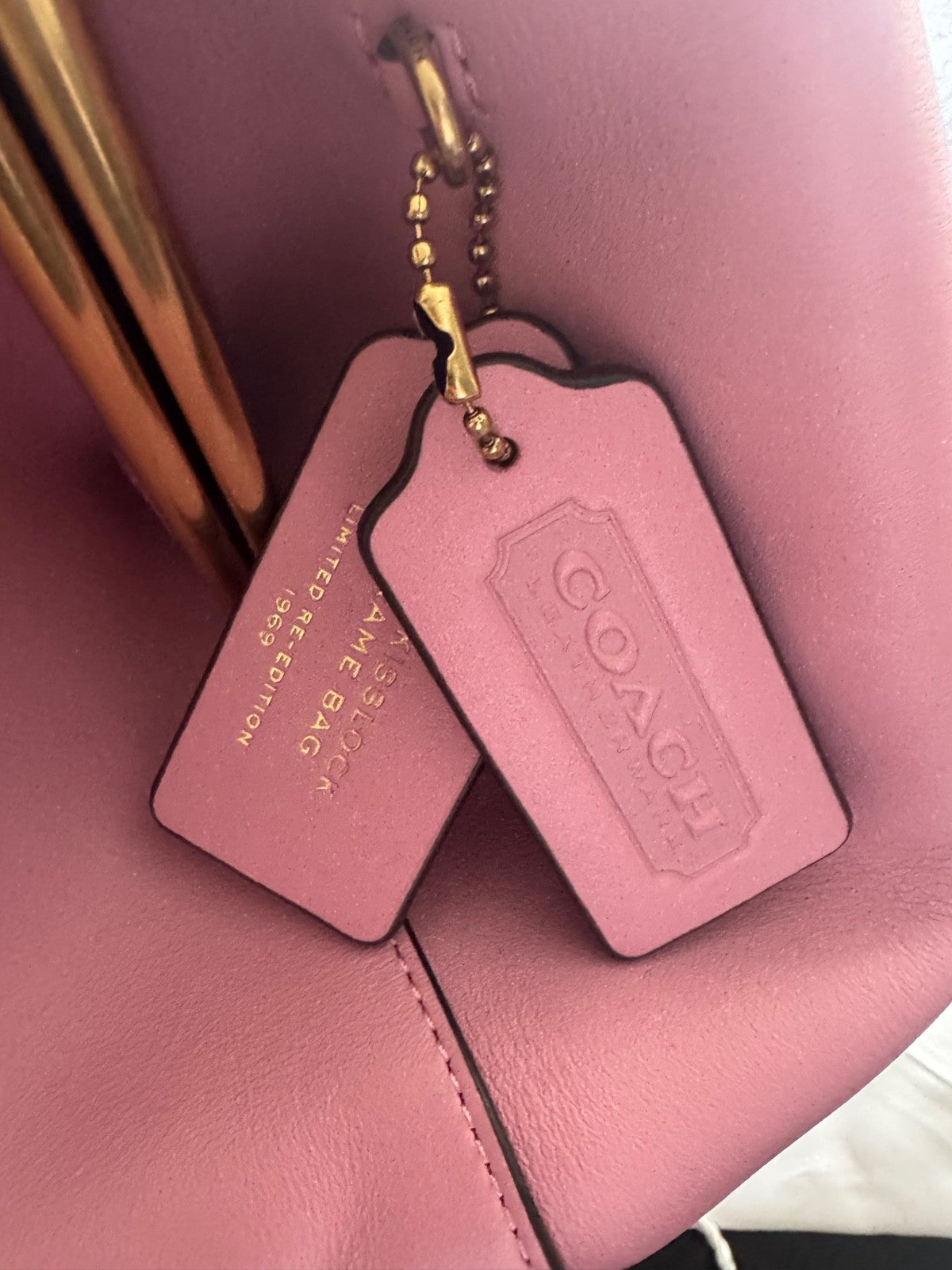COACH Big Large Kisslock Rose Kiss Lock Pink Frame Bag Nwt