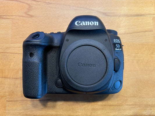 Canon EOS 5D Mark IV Body *Excellent Condition*