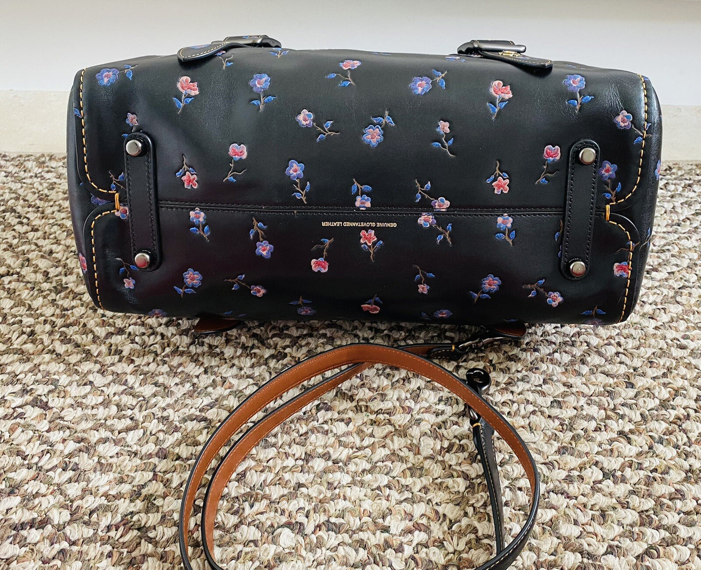 COACH 1941 VINTAGE PRAIRIE PRINT BLACK/MULTI GLOVETANNED MAILBOX 35 30571