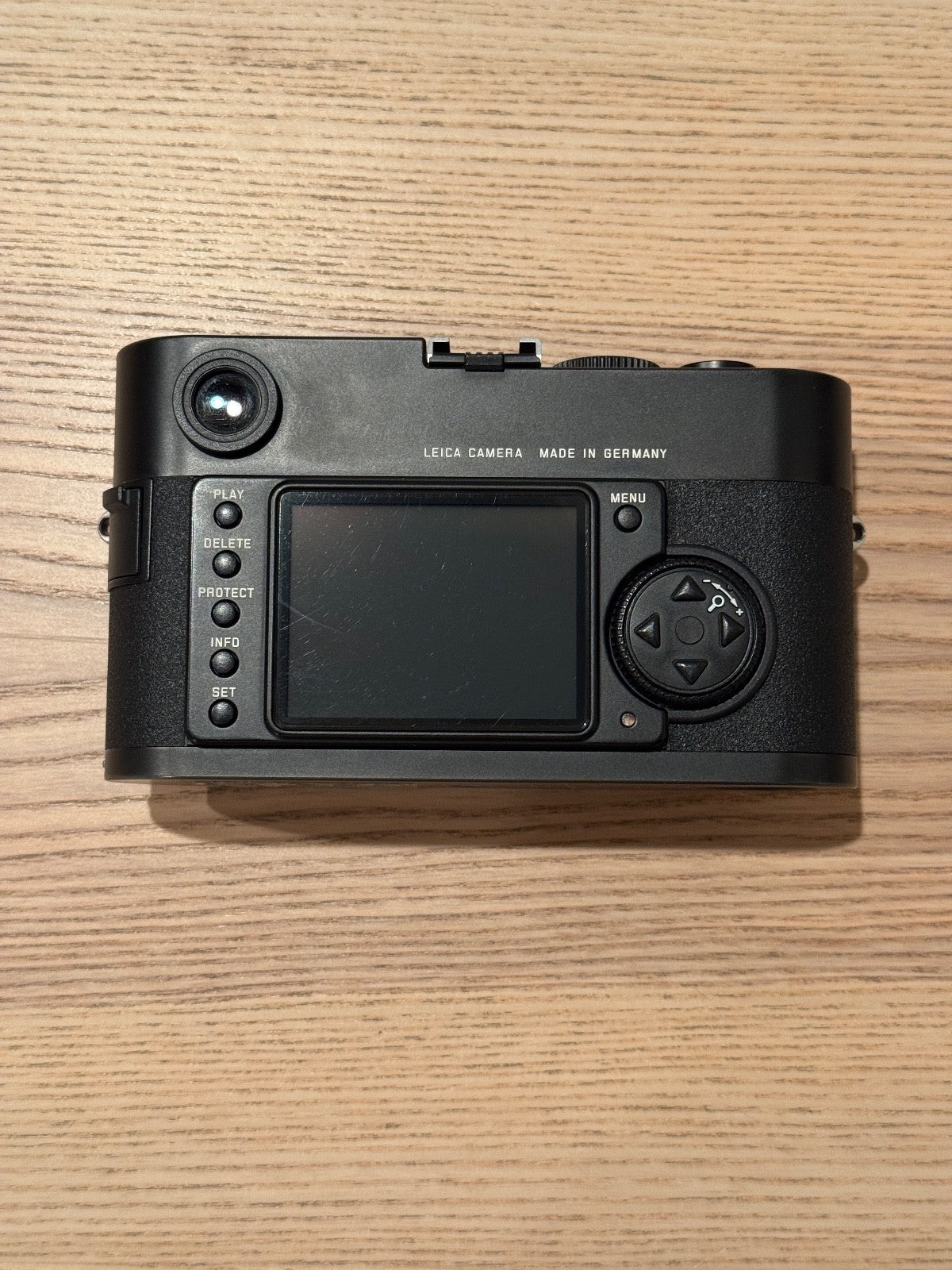 [NEAR MINT IN BOX ] Leica M8 Digital Rangefinder Camera Black 10.3MP CCD