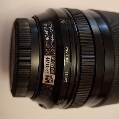 Fujifilm X- t30  SC  234!!  + Fujifilm 18-135mm Lens MINT CONDITION