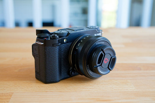 Fujifilm X-M5 Mirrorless Digital Camera Black w/ 27mm Lens, Grip, Batteries READ