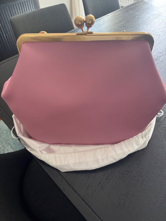 COACH Big Large Kisslock Rose Kiss Lock Pink  Frame Bag Nwt