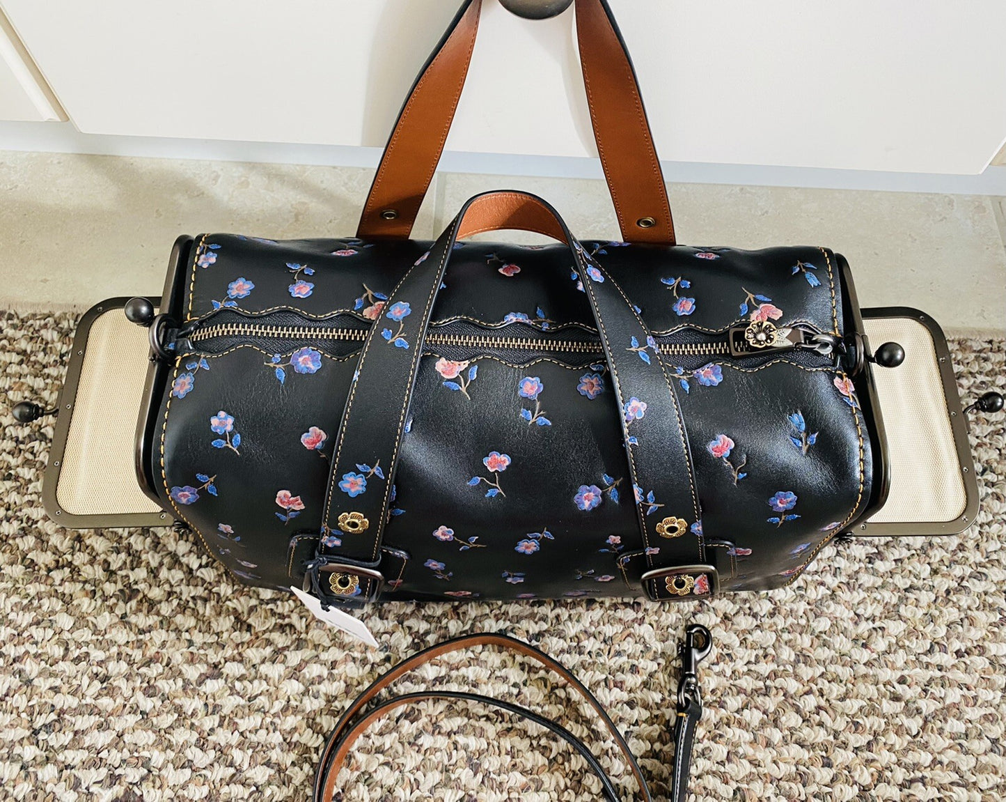 COACH 1941 VINTAGE PRAIRIE PRINT BLACK/MULTI GLOVETANNED MAILBOX 35 30571