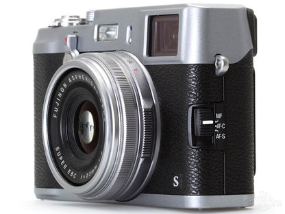 Fujifilm X100S – 16.3MP Digital Camera (Silver)
