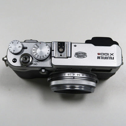 Fujifilm X100S – 16.3MP Digital Camera (Silver)
